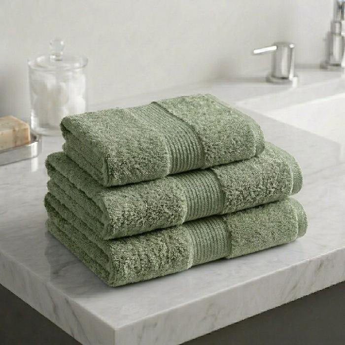 home-textiles/bath-linen-towels/luna-egyptian-cotton-towel-light-green-30cm-x-50cm-600gsm